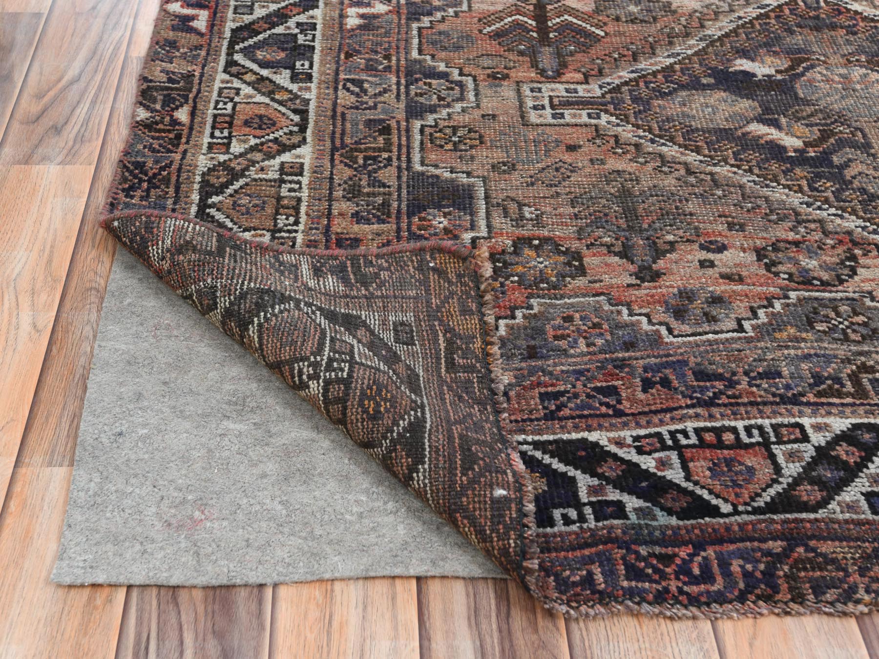 Overdyed & Vintage Rugs LUV735075